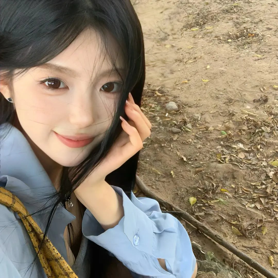 她不当女主很多年